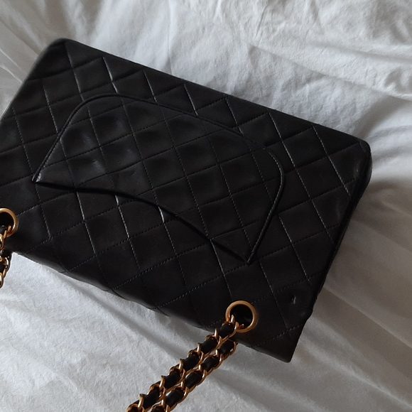 Authentic Vintage CHANEL Lambskin Double Chain Double Medium Flap Bag black/gold - Picture 15 of 16